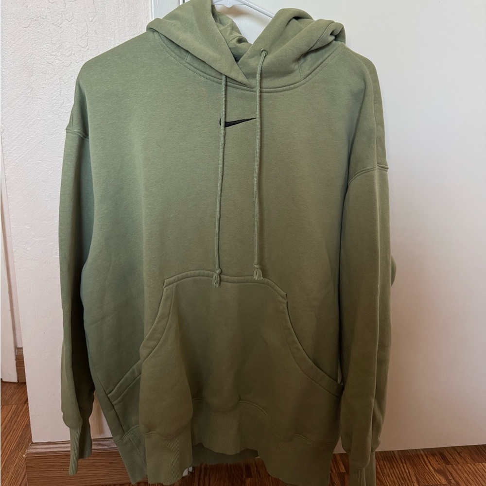 Nike Women’s Green Hoodie